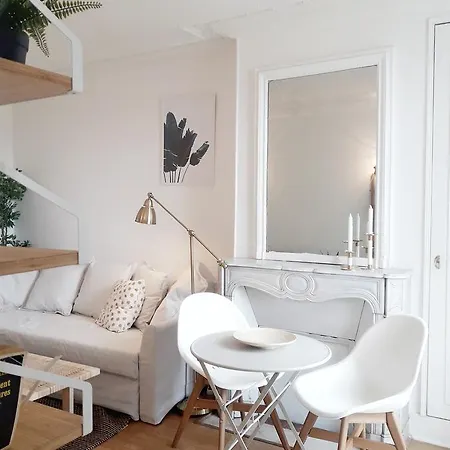 Apartment Gare Du Nord Iv Paris